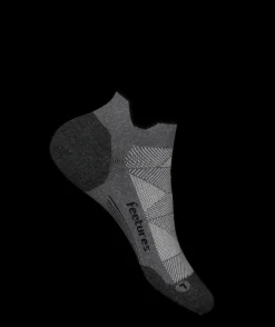 Socks-Feetures Elite Max Cushion No Show Tab Socks for Women