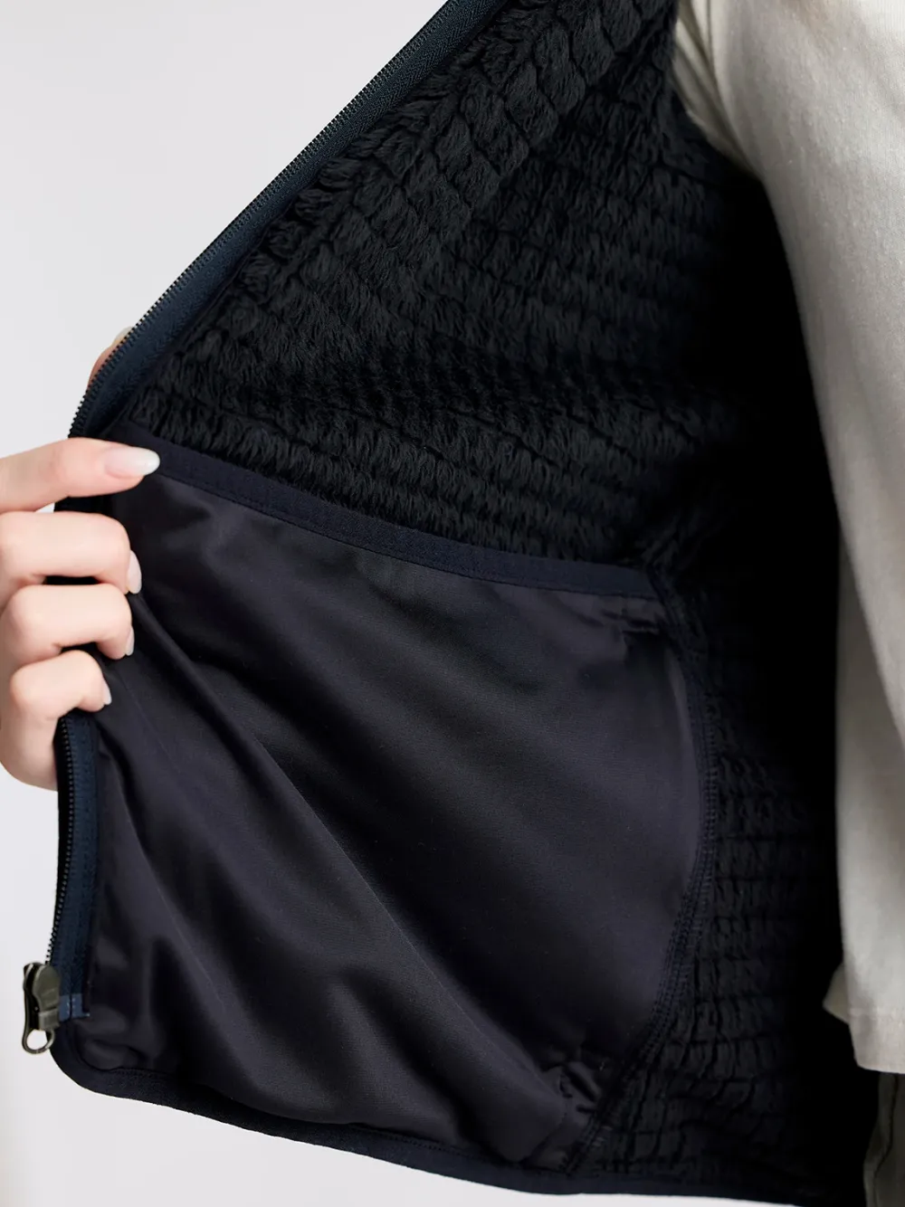 Casual|Fleece-Free Fly Apparel Gridback Fleece Jacket for Women Black