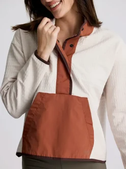Fleece-Free Fly Apparel Gridback Fleece Snap Pullover for Women (SALE) Stone