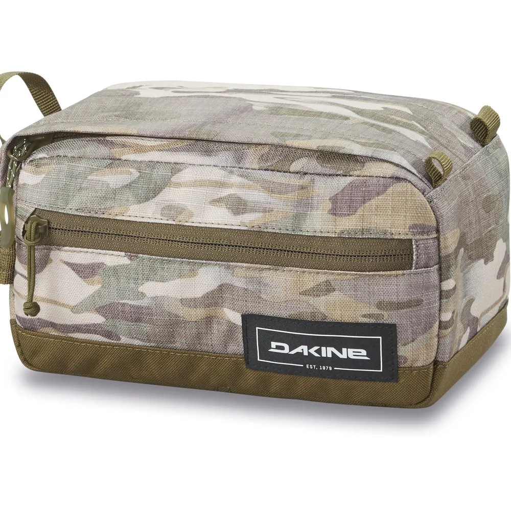 Luggage & Travel-Dakine Groomer Medium Travel Kit