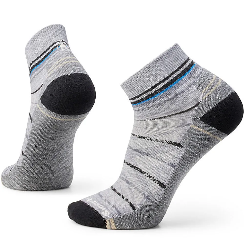 Socks-Smartwool Hike Light Cushion Pattern Ankle Socks for Men