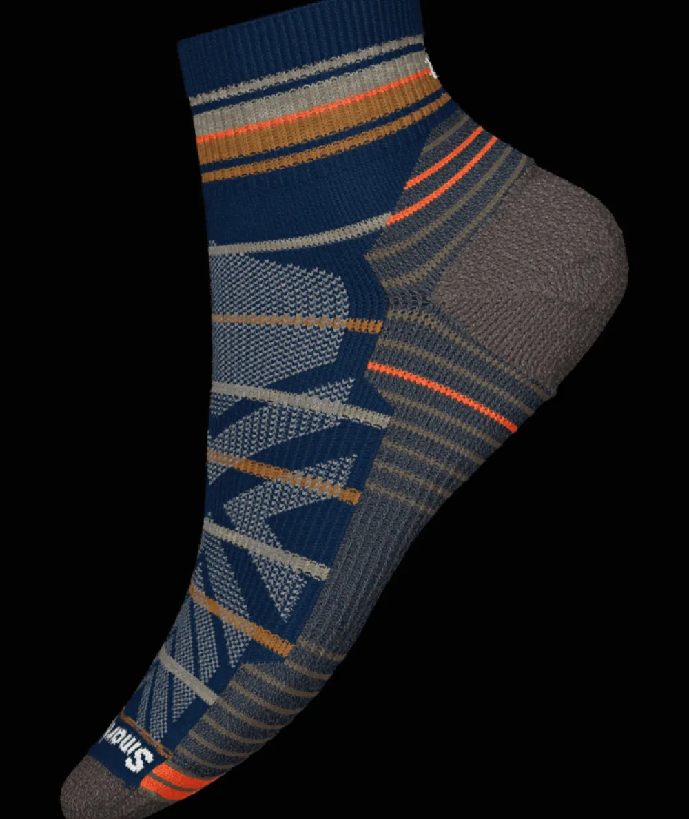 Socks-Smartwool Hike Light Cushion Pattern Ankle Socks for Men