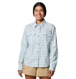Shirts-Columbia Women's PFG Wild Cast Performance Yarn Dye Long Sleeve Shirt